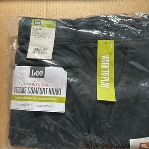 NWT Lee x-tree comfort pants lot one new one gently used